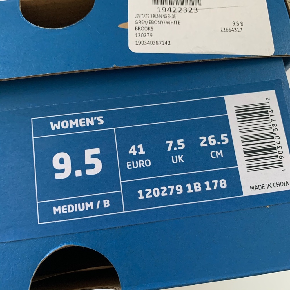 Brooks Levitate 2 Sneakers - Picture 6 of 6
